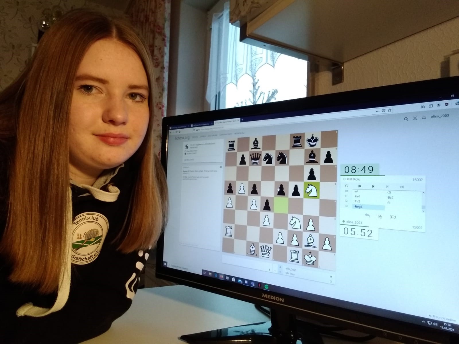 Elisa Naumann mit den weißen Steinen gegen Luis Engel alias GM Rolu